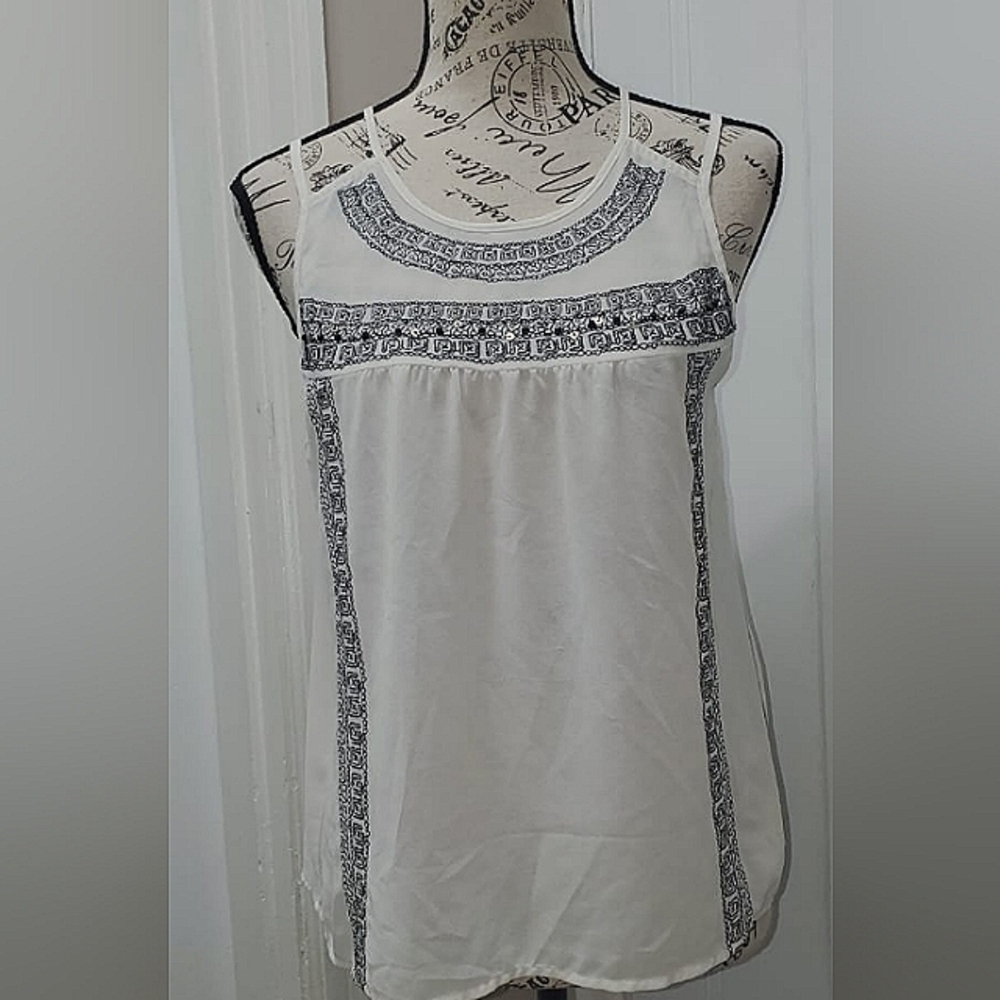 Sleeveless Top 🌴